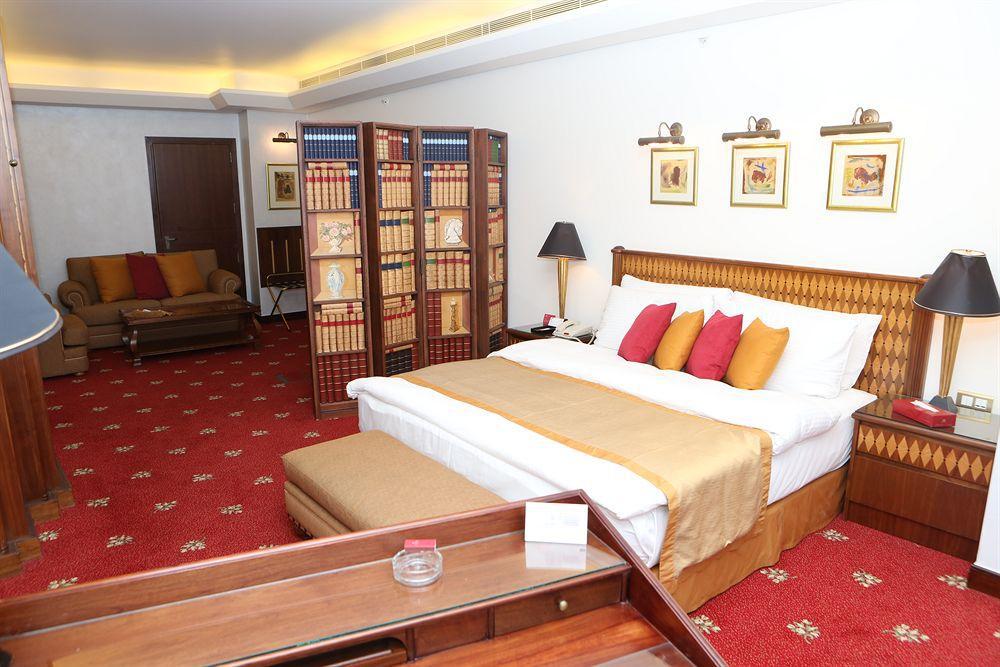Hotel Le Royal