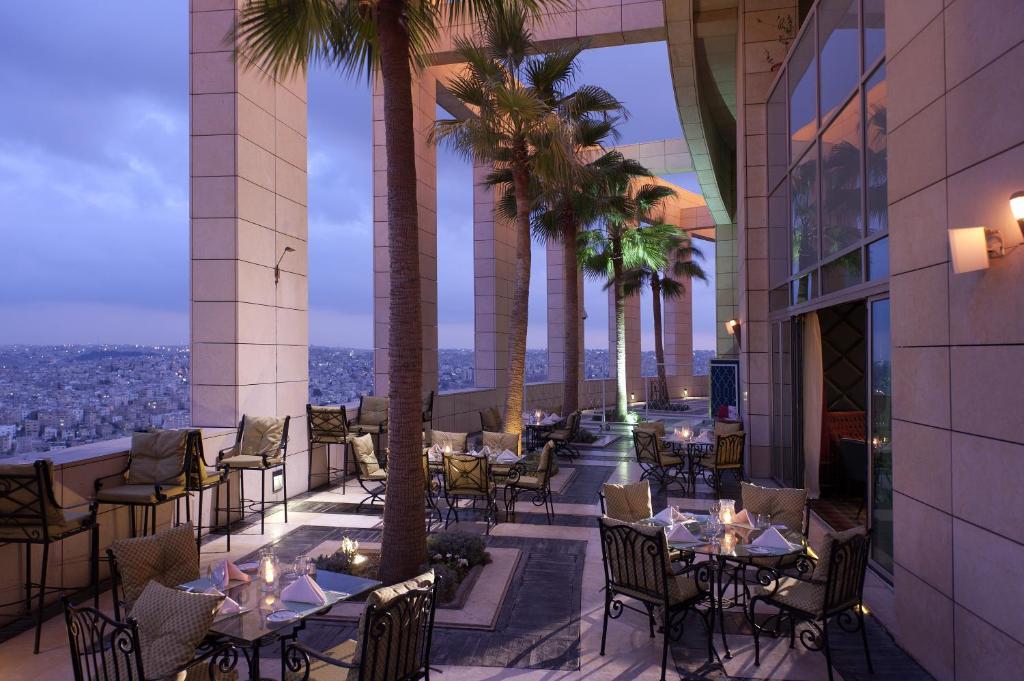 Le Royal Hotel 5*