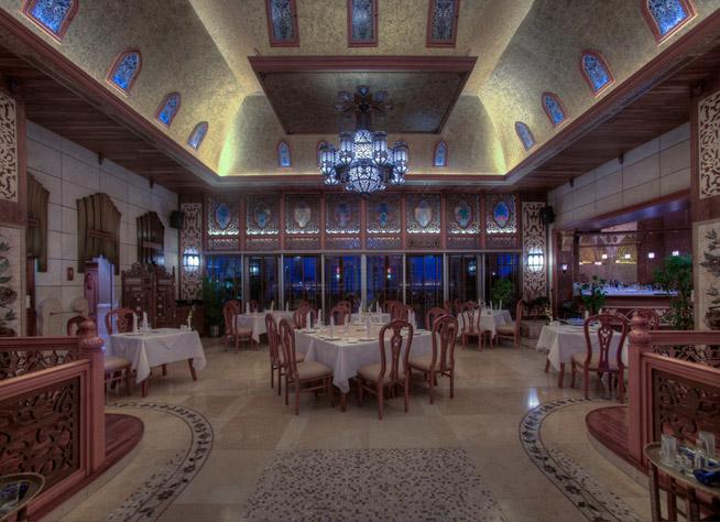 Le Royal Hotel 5*