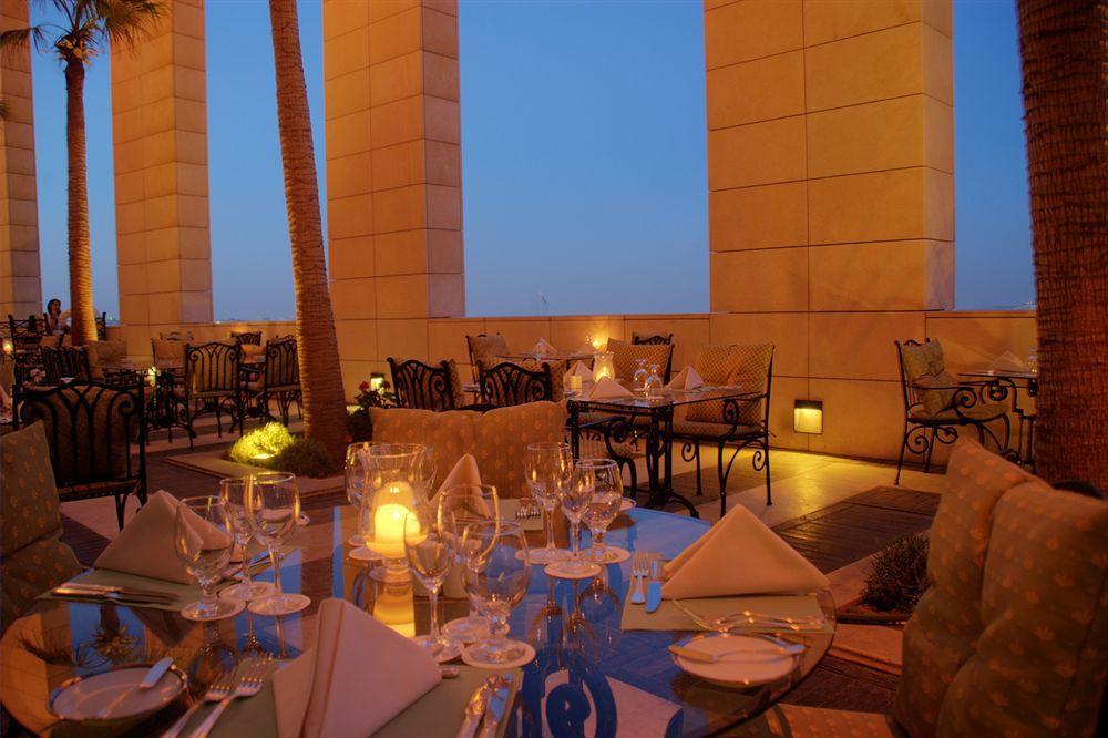 Le Royal 5*