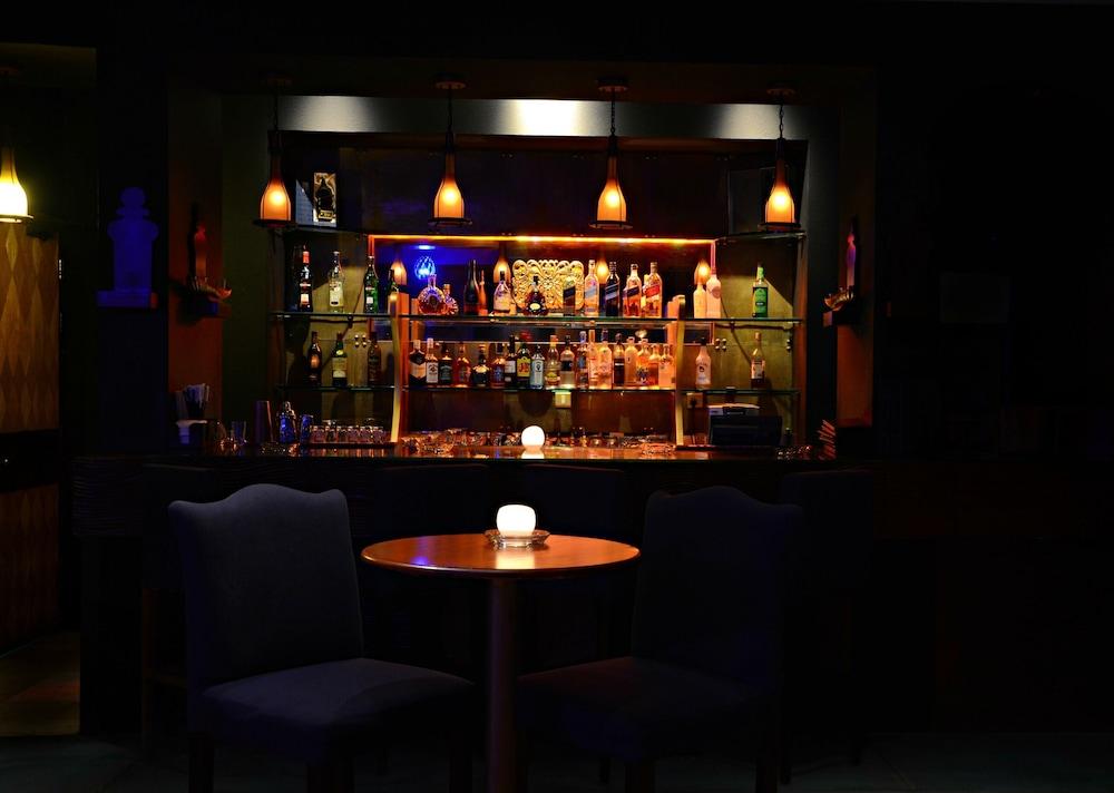 Le Royal Hotel